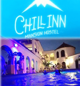 hostelchillinmansion.com